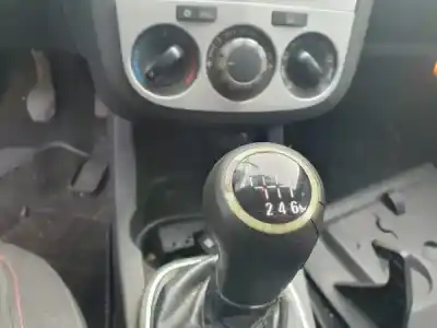 Veículo de Sucata opel corsa d (s07) 1.3 cdti (l08 l68) do ano 2007 alimentado z 13 dth