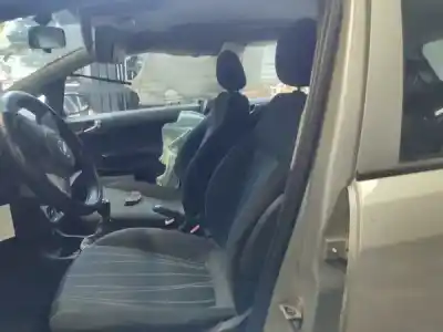 Hurda Aracı opel corsa d (s07) 1.3 cdti (l08 l68) yılın 2008 güçlü z 13 dtj