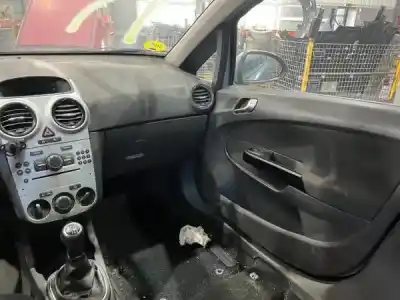 Véhicule à la ferraille opel corsa d (s07) 1.3 cdti (l08 l68) de l'année 2009 alimenté z 13 dth