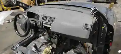 Здавання транспортного засобу volvo c30 1.6 d року 2023 потужний 