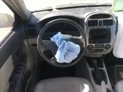 Veículo de Sucata kia cerato (ld) 1.6 crdi do ano 2007 alimentado d4fb