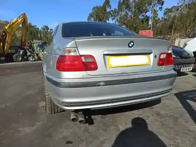 Scrapping Vehicle bmw 3 (e46) 320 i of the year 2001 powered m54 b22 (226s1)