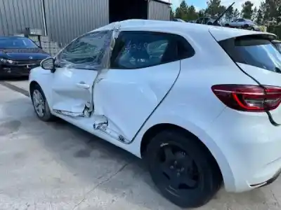 Scrapping Vehicle renault clio v (bf_) 1.0 tce 100 (b7mt) of the year 2020 powered h4d 450