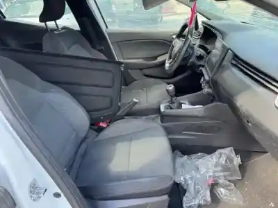 Scrapping Vehicle renault clio v (bf_) 1.0 tce 100 (b7mt) of the year 2020 powered h4d 450