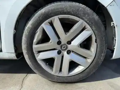 Scrapping Vehicle renault clio v (bf_) 1.0 tce 100 (b7mt) of the year 2020 powered h4d 450