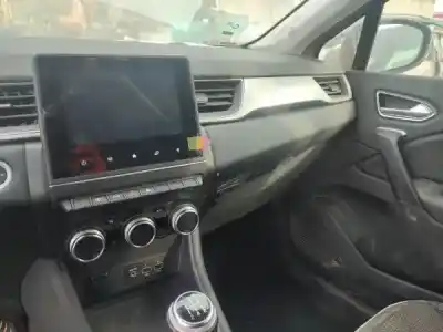 Véhicule à la ferraille renault captur ii (hf_) tce 100 (hfmt) de l'année 2020 alimenté h4d 450