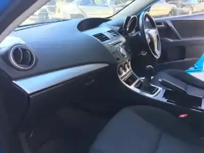 Veículo de Sucata mazda 3 (bl) gasóleo 2010 5p do ano 2010 alimentado 