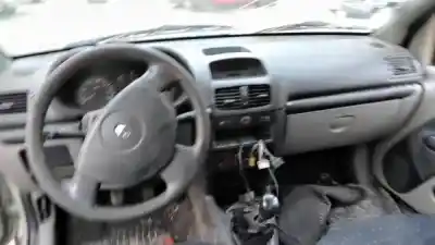 Здавання транспортного засобу renault clio ii (bb0/1/2_, cb0/1/2_) 1.2 16v (bb05. bb0w. bb11. bb27. bb2t. bb2u. bb2v. cb05.... gasolina 2002 5p року 2002 потужний 