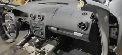 Scrapping Vehicle audi a3 (8p1) 1.6 gpl 2006 3p of the year 2023 powered 