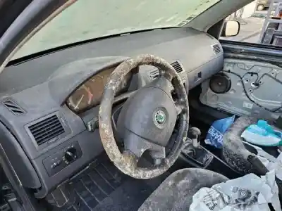 Scrapping Vehicle skoda fabia i break (6y5) 1.2 gasolina 2004 5p of the year 2006 powered bme