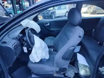 Veicolo di demolizione opel corsa c (x01) 1.4 (f08, f68) dell'anno 2004 alimentato 0