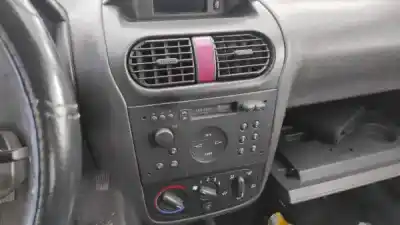 Veicolo di demolizione opel corsa c (x01) 1.4 (f08, f68) dell'anno 2004 alimentato 0 Veicolo di demolizione opel corsa c (x01) 1.4 (f08, f68) dell'anno 2004 alimentato 0