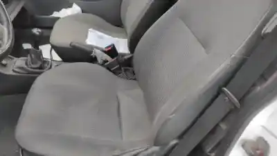 Veicolo di demolizione opel corsa c (x01) 1.4 (f08, f68) dell'anno 2004 alimentato 0 Veicolo di demolizione opel corsa c (x01) 1.4 (f08, f68) dell'anno 2004 alimentato 0