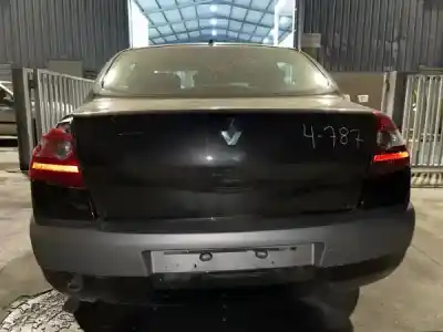 Scrapping Vehicle renault megane ii sedán (lm0/1_) 1.5 dci (lm0f lm0t lm2b) of the year 2004 powered  Scrapping Vehicle renault megane ii sedán (lm0/1_) 1.5 dci (lm0f lm0t lm2b) of the year 2004 powered