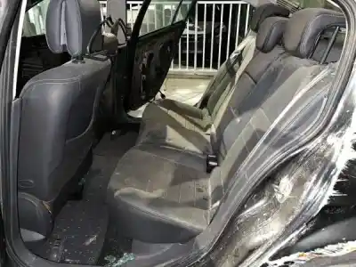 Scrapping Vehicle renault megane ii sedán (lm0/1_) 1.5 dci (lm0f lm0t lm2b) of the year 2004 powered  Scrapping Vehicle renault megane ii sedán (lm0/1_) 1.5 dci (lm0f lm0t lm2b) of the year 2004 powered