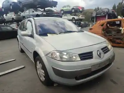 Veicolo di demolizione renault megane ii break (km0/1_) 1.5 dci (km02. km13) gasóleo 2004 5p dell'anno 2004 alimentato k9k 722