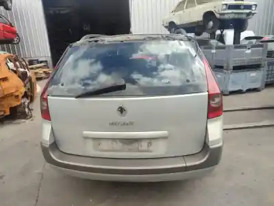 Veicolo di demolizione renault megane ii break (km0/1_) 1.5 dci (km02. km13) gasóleo 2004 5p dell'anno 2004 alimentato k9k 722