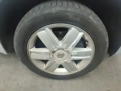 Veicolo di demolizione renault megane ii break (km0/1_) 1.5 dci (km02. km13) gasóleo 2004 5p dell'anno 2004 alimentato k9k 722