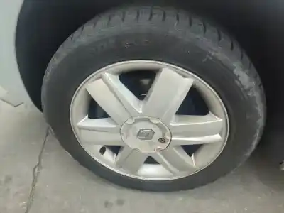 Veicolo di demolizione renault megane ii break (km0/1_) 1.5 dci (km02. km13) gasóleo 2004 5p dell'anno 2004 alimentato k9k 722