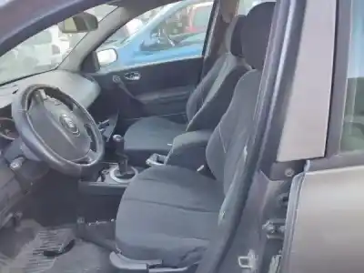 Здавання транспортного засобу renault megane ii break (km0/1_) 1.5 dci (km02. km13) gasóleo 2004 5p року 2003 потужний k9k 722