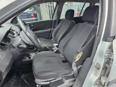 Sloopvoertuig renault megane ii break (km0/1_) 1.5 dci (km02. km13) gasóleo 2004 5p van het jaar 2008 aangedreven k9k 722