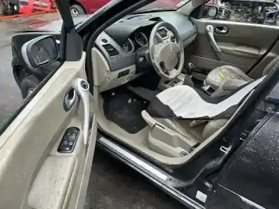 Veicolo di demolizione renault megane ii break (km0/1_) 1.5 dci (km02. km13) gasóleo 2004 5p dell'anno 2003 alimentato k9k 722