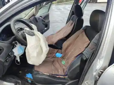 Veículo de Sucata rover streetwise fastback 1.4 do ano 2004 alimentado 14 k4f