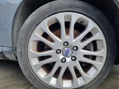 Sloopvoertuig volvo s40 ii (ms) 2.4 gasolina 2004 4p van het jaar 2004 aangedreven b 5244 s4