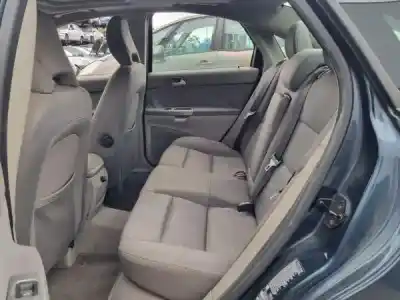 Veículo de Sucata volvo s40 ii (ms) 2.4 gasolina 2004 4p do ano 2005 alimentado b 5244 s5