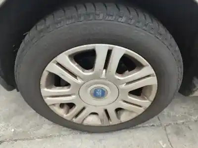 Veículo de Sucata fiat idea (350_) 1.3 d multijet do ano 2004 alimentado 188 a9.000