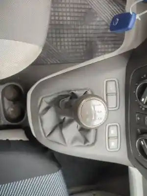 Veículo de Sucata fiat idea (350_) 1.3 d multijet do ano 2004 alimentado 188 a9.000