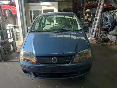 Veicolo di demolizione fiat idea (350_) 1.3 d multijet dell'anno 2005 alimentato 188 a9.000