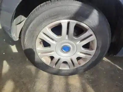 Veicolo di demolizione fiat idea (350_) 1.3 d multijet dell'anno 2005 alimentato 188 a9.000