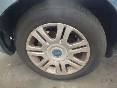 Veicolo di demolizione fiat idea (350_) 1.3 d multijet dell'anno 2005 alimentato 188 a9.000