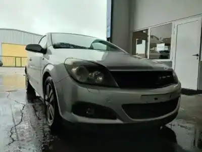 Veículo de Sucata opel astra h gtc (a04) 1.4 (l08) do ano 2007 alimentado z 14 xep Veículo de Sucata opel astra h gtc (a04) 1.4 (l08) do ano 2007 alimentado z 14 xep