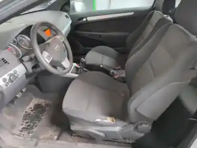 Veículo de Sucata opel astra h gtc (a04) 1.4 (l08) do ano 2007 alimentado z 14 xep Veículo de Sucata opel astra h gtc (a04) 1.4 (l08) do ano 2007 alimentado z 14 xep