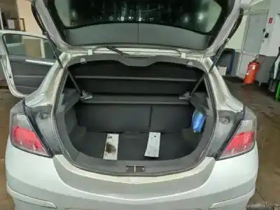 Veículo de Sucata opel astra h gtc (a04) 1.4 (l08) do ano 2007 alimentado z 14 xep Veículo de Sucata opel astra h gtc (a04) 1.4 (l08) do ano 2007 alimentado z 14 xep