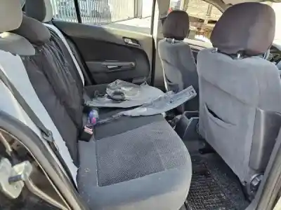 Véhicule à la ferraille opel astra h classic hatchback (a04) 1.7 cdti (l48) de l'année 2004 alimenté z 17 dth Véhicule à la ferraille opel astra h classic hatchback (a04) 1.7 cdti (l48) de l'année 2004 alimenté z 17 dth