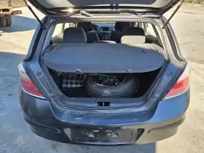 Véhicule à la ferraille opel astra h classic hatchback (a04) 1.7 cdti (l48) de l'année 2004 alimenté z 17 dth Véhicule à la ferraille opel astra h classic hatchback (a04) 1.7 cdti (l48) de l'année 2004 alimenté z 17 dth