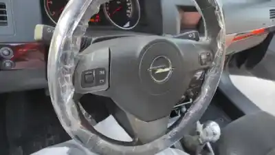 Vehicul casat opel astra h classic hatchback (a04) 1.7 cdti (l48) al anului 2005 alimentat z 17 dth