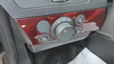 Vehicul casat opel astra h classic hatchback (a04) 1.7 cdti (l48) al anului 2005 alimentat z 17 dth