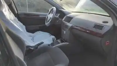 Vehicul casat opel astra h classic hatchback (a04) 1.7 cdti (l48) al anului 2005 alimentat z 17 dth