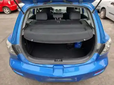 Veículo de Sucata mazda 3 (bk) 1.6 (bk14) do ano 2006 alimentado 0