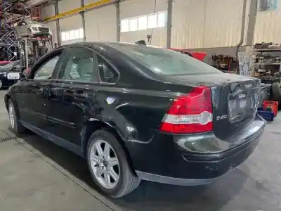 Veículo de Sucata volvo s40 ii (ms) 2.0 d gasóleo 5p do ano 2006 alimentado d 4204 t