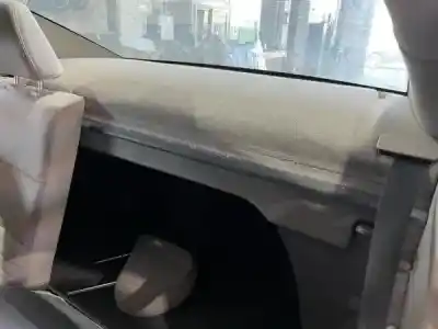 Veículo de Sucata volvo s40 ii (ms) 2.0 d gasóleo 5p do ano 2006 alimentado d 4204 t