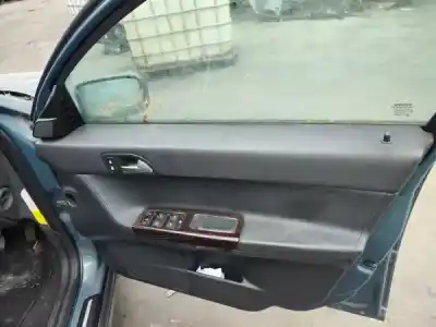 Veículo de Sucata volvo s40 ii (ms) 2.0 d gasóleo 5p do ano 2005 alimentado d 4204 t