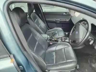 Veículo de Sucata volvo s40 ii (ms) 2.0 d gasóleo 5p do ano 2005 alimentado d 4204 t