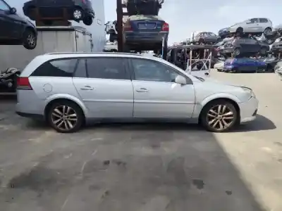 Scrapping Vehicle opel vectra c gts (z02) 1.9 cdti (f68) of the year 2005 powered z 19 dth