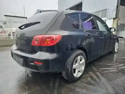 Veicolo di demolizione mazda 3 (bk) 1.3 (bk14) dell'anno 2004 alimentato 0