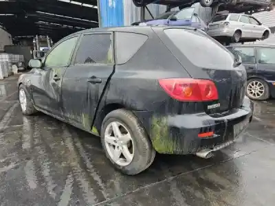Veicolo di demolizione mazda 3 (bk) 1.3 (bk14) dell'anno 2004 alimentato 0